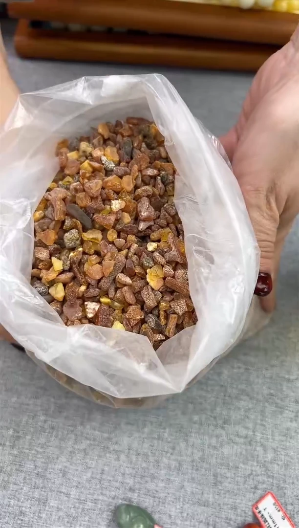 【闪购商品】琥珀裸石未镶嵌52秒拍号500g