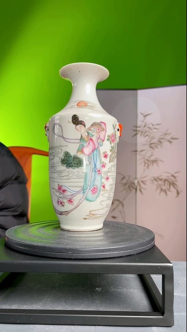 茶器瓷**玩粉彩人物花瓶