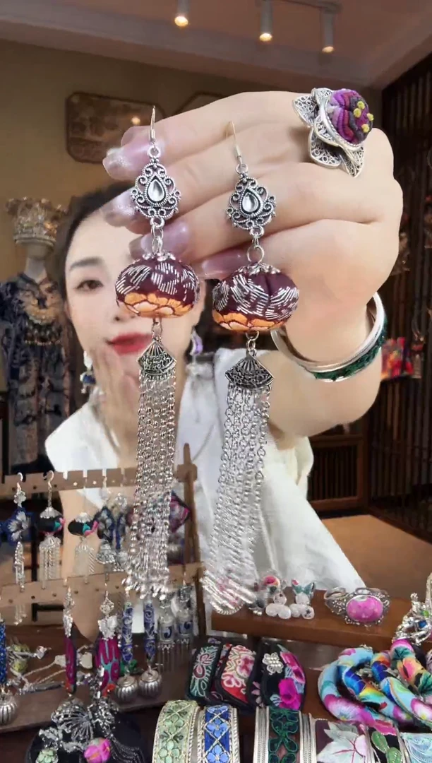 刺绣非遗刺绣民族风饰品