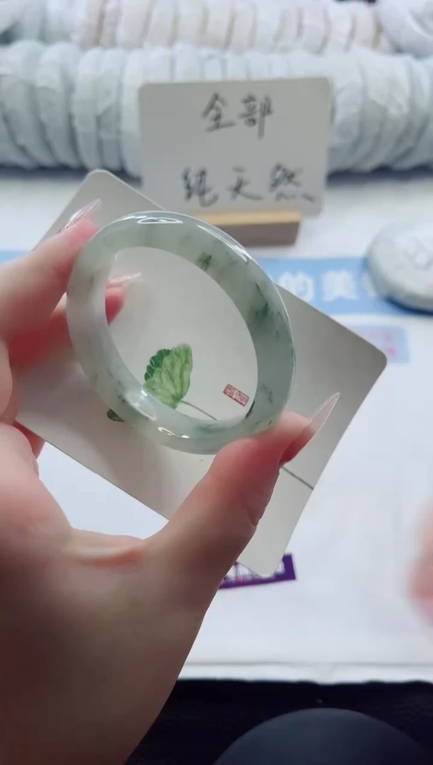 未镶嵌手镯石英质玉多样性发货C82