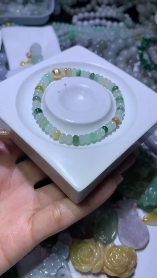 【闪购商品】翡翠挂件未镶嵌MJX041582