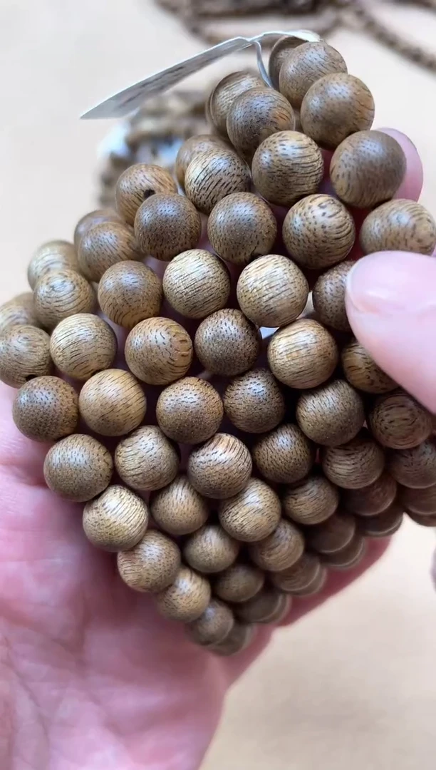 【闪购商品】沉香手串菩萨棋0.8+圆珠金星单圈多样性发其一