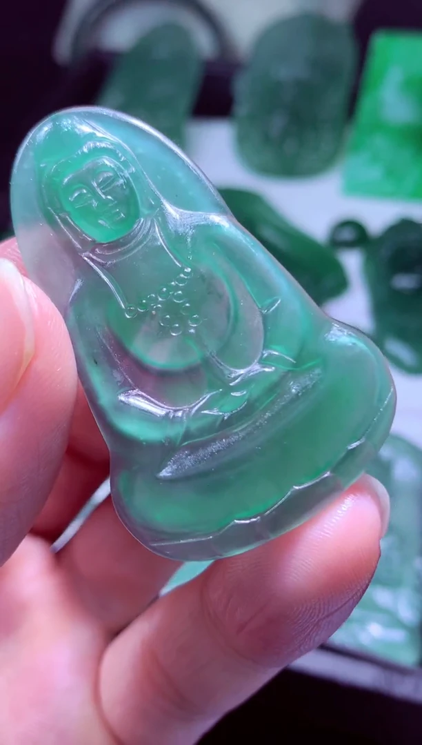 未镶嵌定制翡翠沙****！天然翡翠A货 官方基地发货多样性发其一