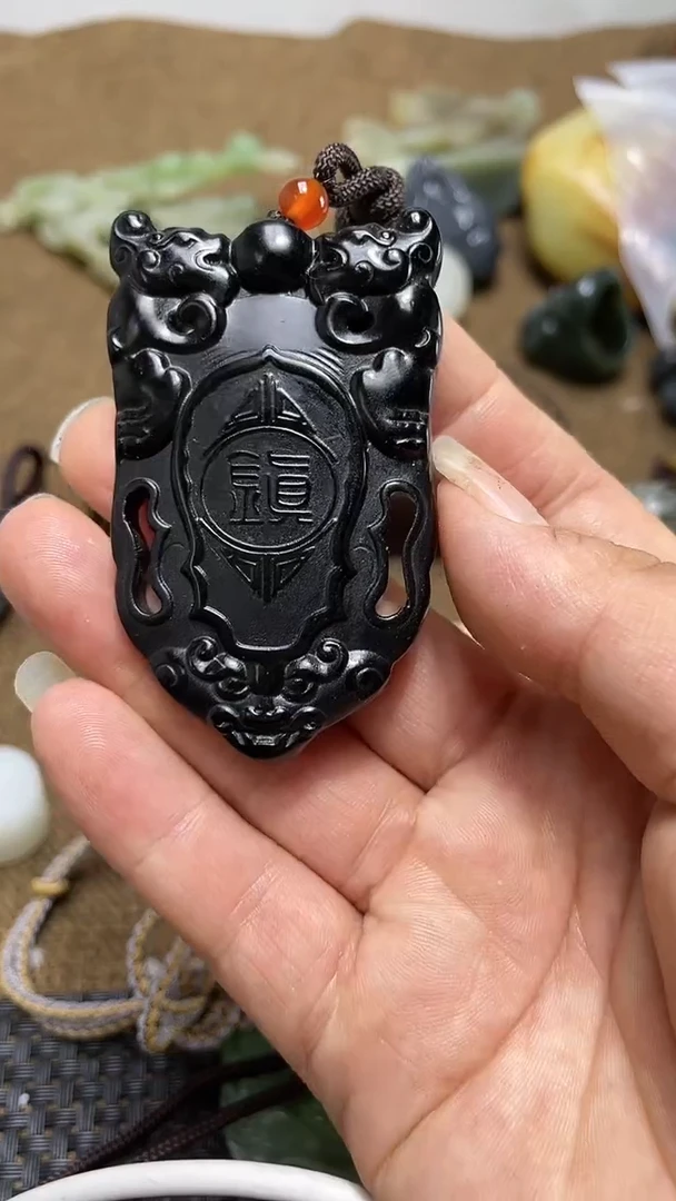 和田玉未镶嵌挂件1
