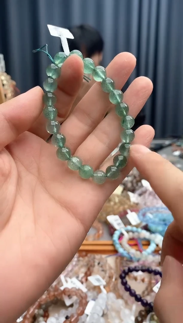 水晶手链未镶嵌绿草莓
