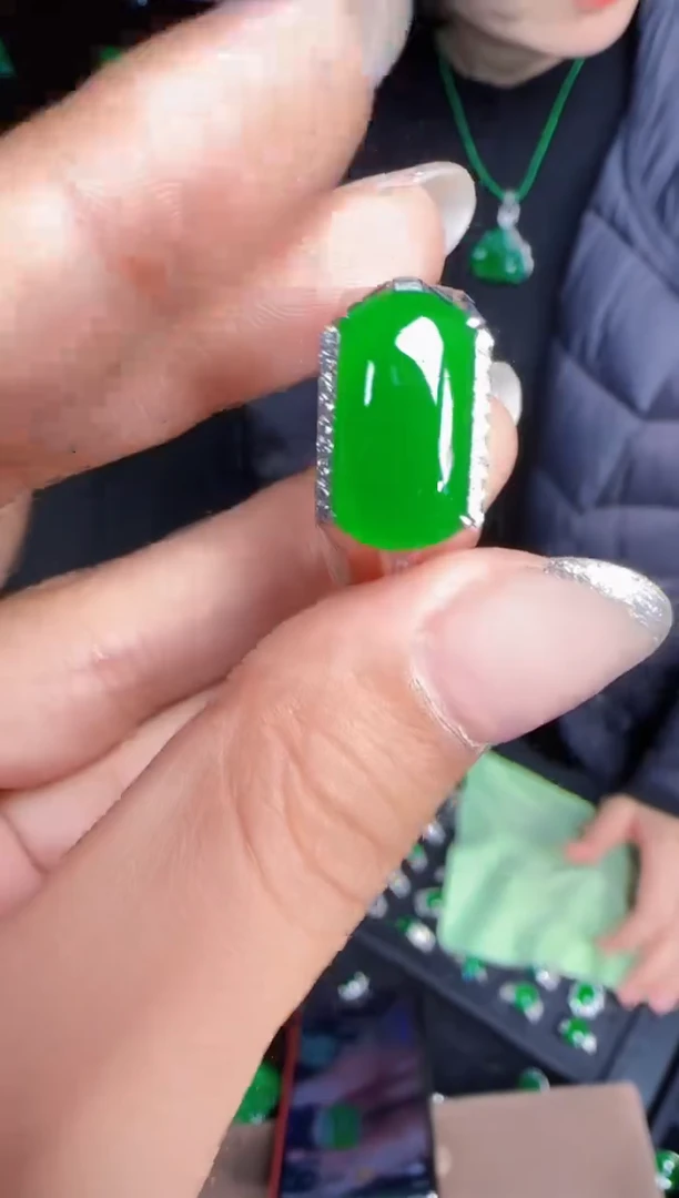 未镶嵌定制翡翠翡翠戒指59