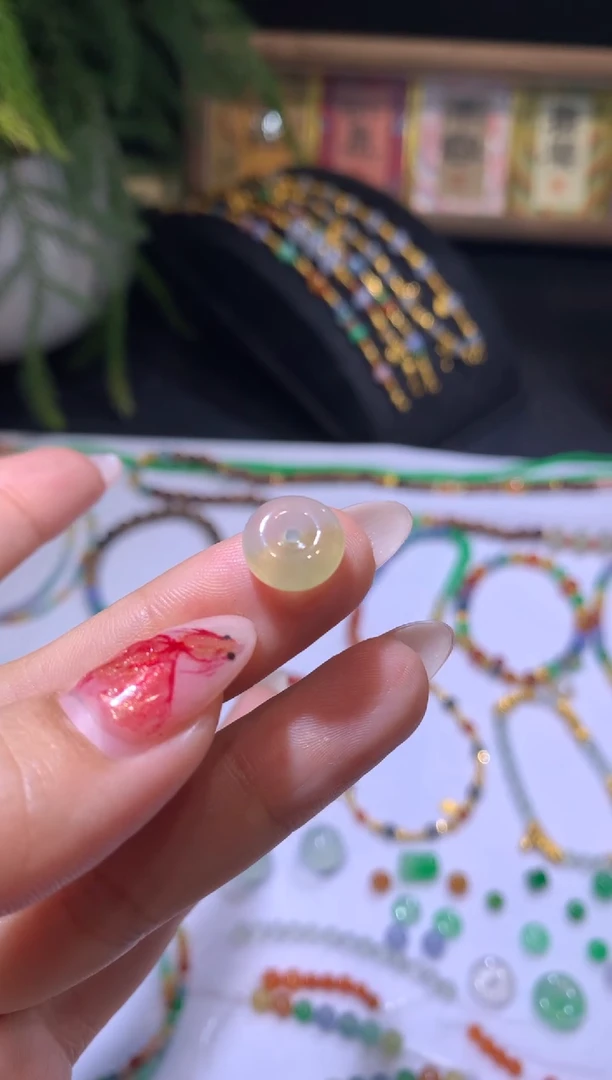 【闪购商品】定制翡翠未镶嵌10.6*4.8平安扣800+80