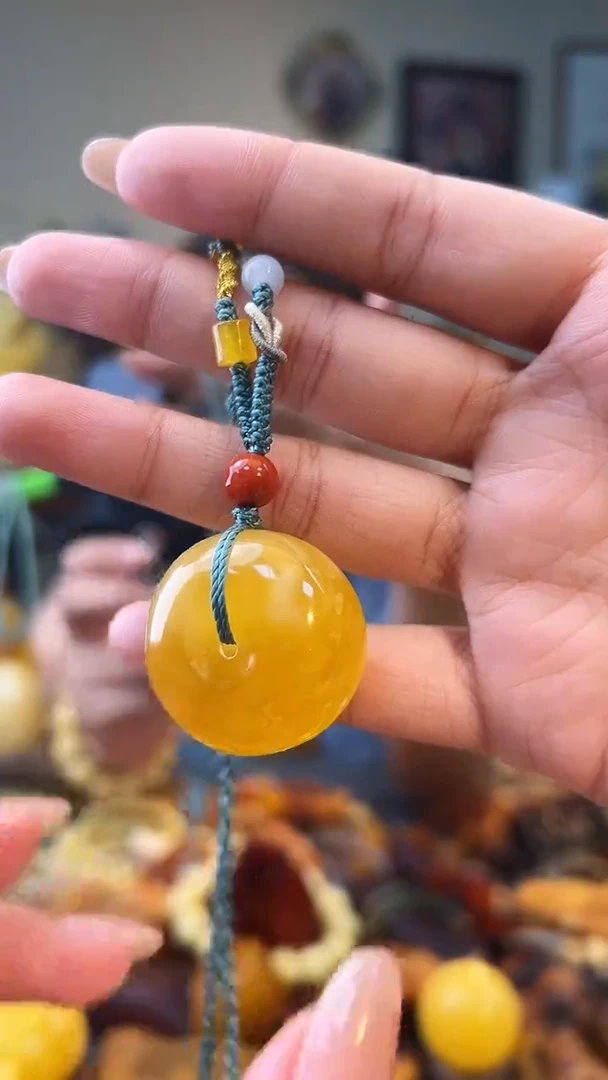 蜜蜡颈饰未镶嵌成品