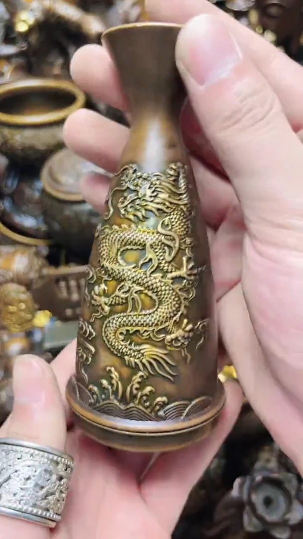 精美铜器点击下单