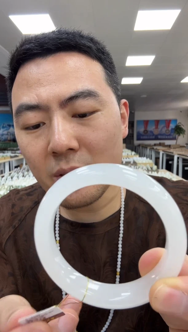 未镶嵌手镯和田玉53  421