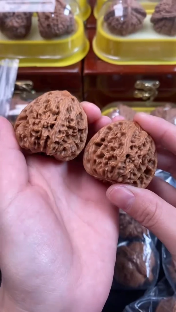 把件文玩核桃南疆石42尺s187