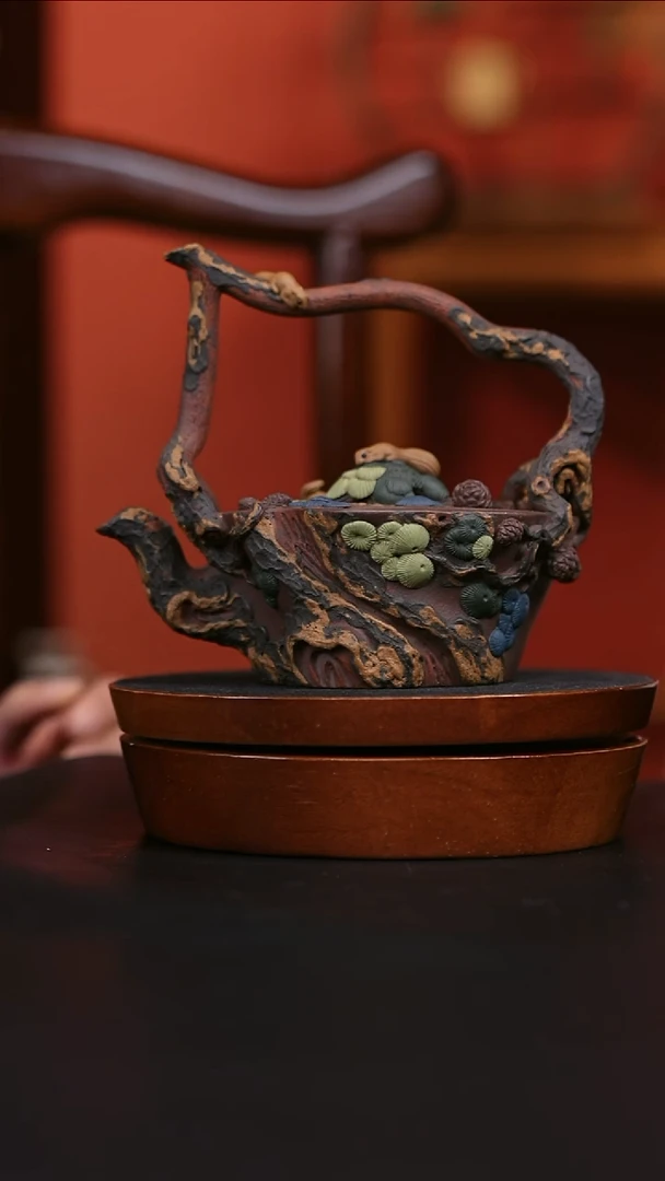 央广国宝苑紫砂茶壶 73