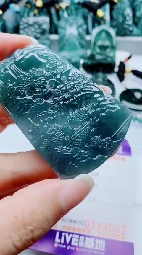 颈饰未镶嵌翡翠            多样性发其1一