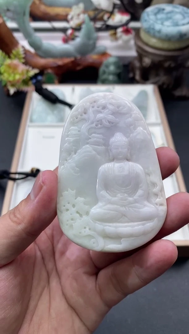 翡翠未镶嵌颈饰天然缅甸A货翡翠