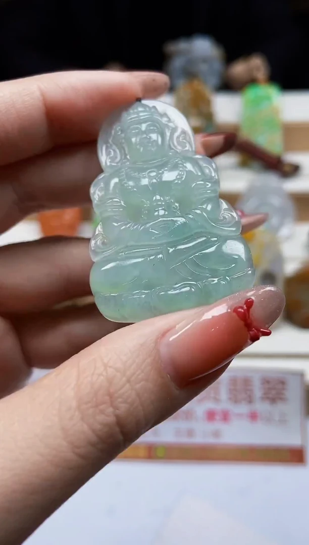 颈饰未镶嵌翡翠翡翠A货