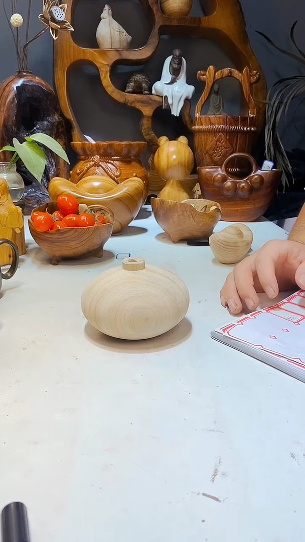 香樟木A33原木花瓶/尺寸12*9