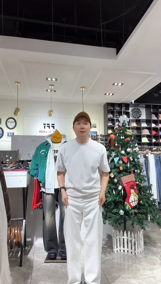 男士四季款纯白牛仔裤