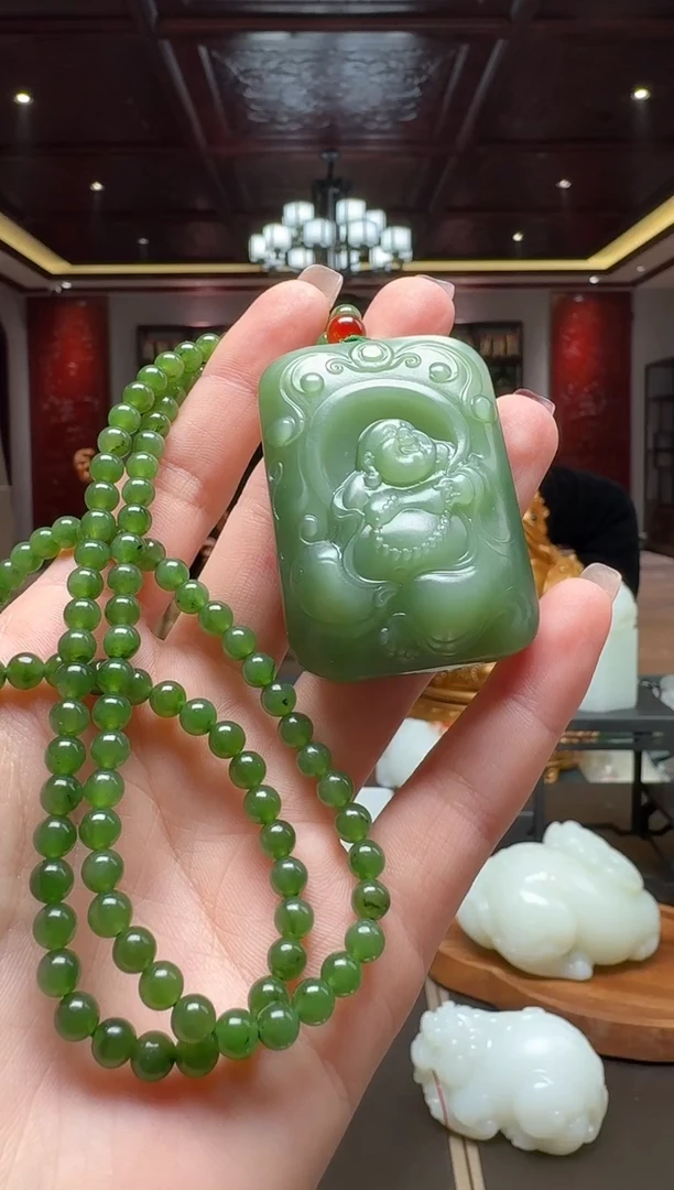 未镶嵌和田玉挂件by