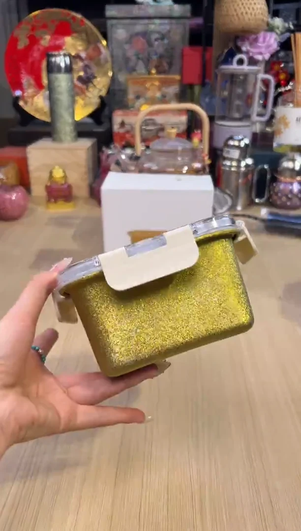 89态极纯钛方形保鲜盒-金色