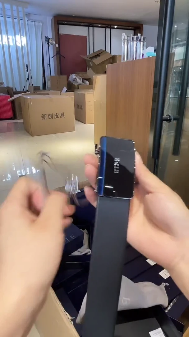 牛皮（革）韩爵绅士包包皮具166/长度110