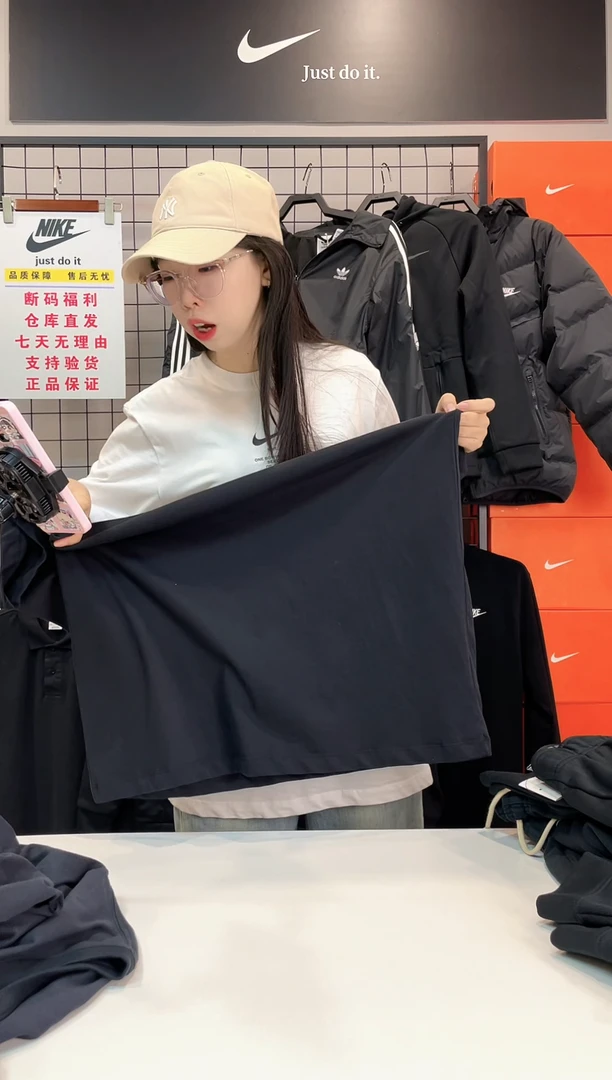 2882 黑色纯棉短袖L码 140-160斤  不退换