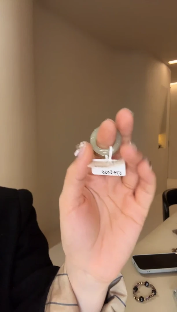 未镶嵌戒指和田玉糖白细条14码多样性发其一