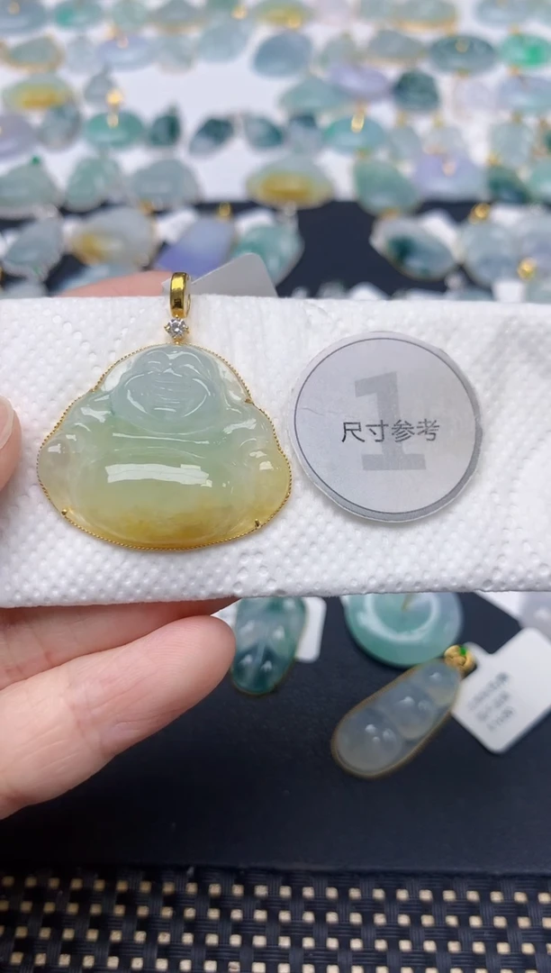 颈饰18K金镶嵌翡翠天然缅甸A货翡翠