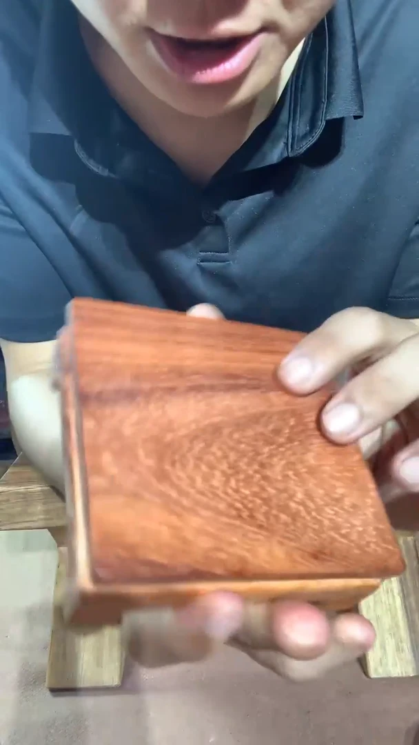 非洲紫檀（红花梨）底座722