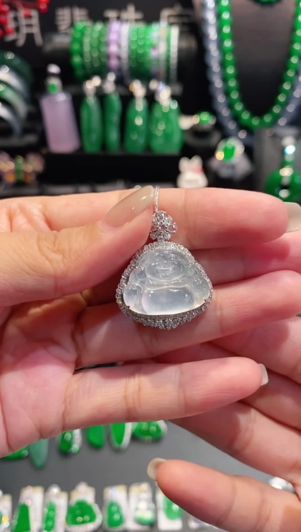 颈饰18K金镶嵌翡翠回馈佛公吊坠5082411