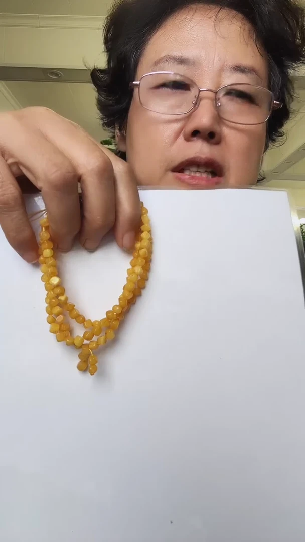 蜜蜡项链未镶嵌1