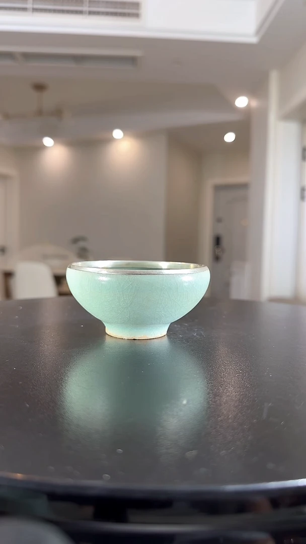 瓷片远*龙泉青瓷芒口杯包银口