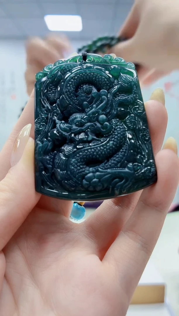 未镶嵌定制翡翠4812jw-毛货挂件赠珠链38