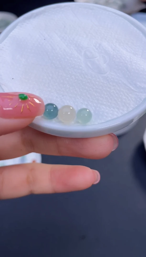 未镶嵌定制翡翠M*221