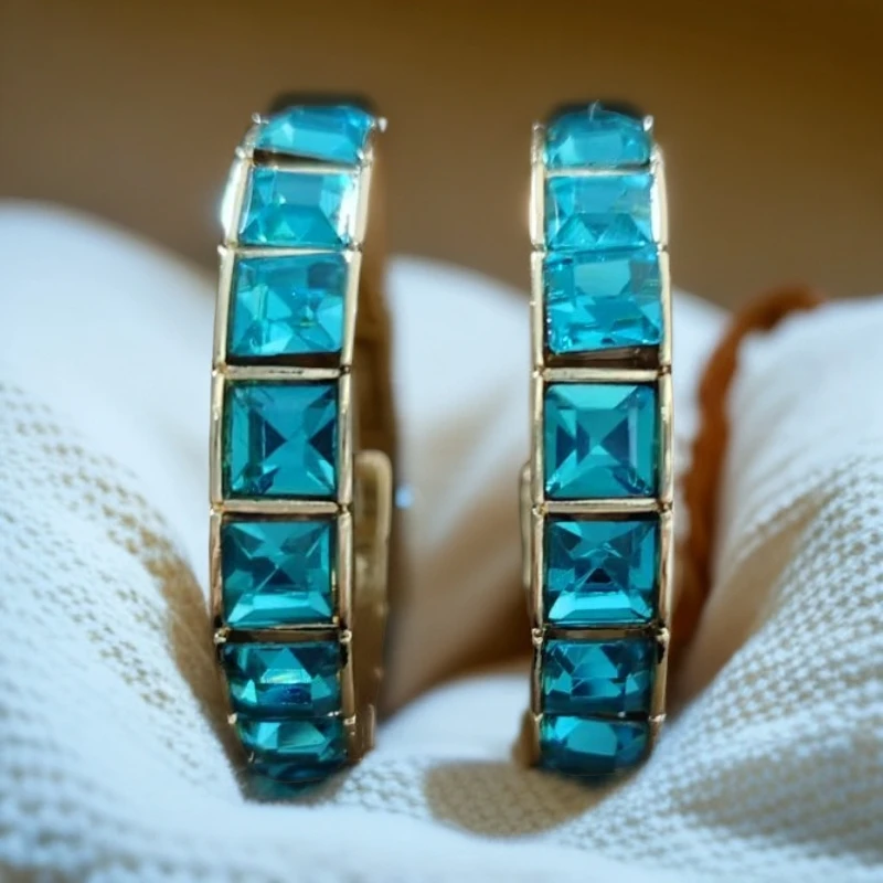 合金亚克力耳饰 2518 气质蓝色轻奢时尚百搭复古欧美镶嵌个性耳圈