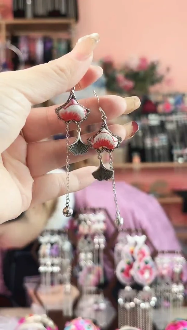 艺枝独绣手工饰品67