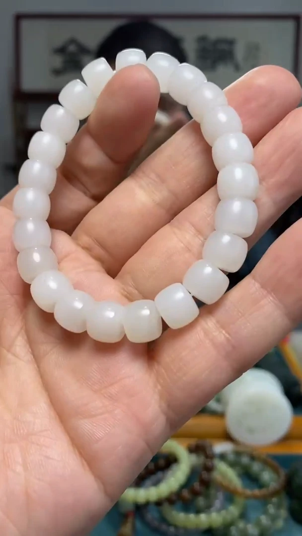 颈饰未镶嵌和田玉61