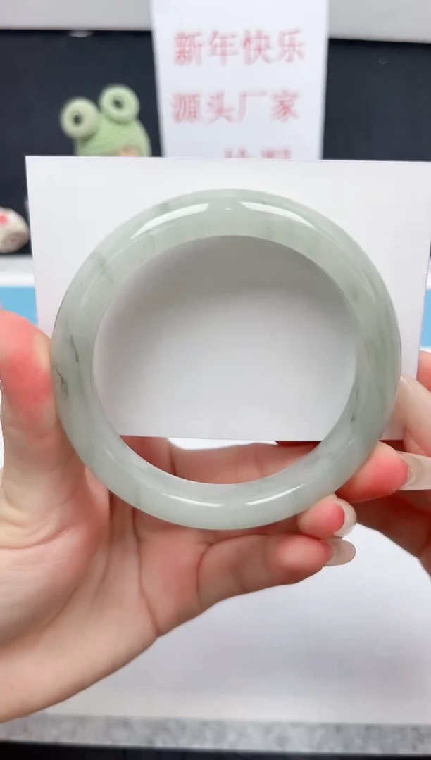 【闪购商品】石英质玉手镯未镶嵌172-60.3