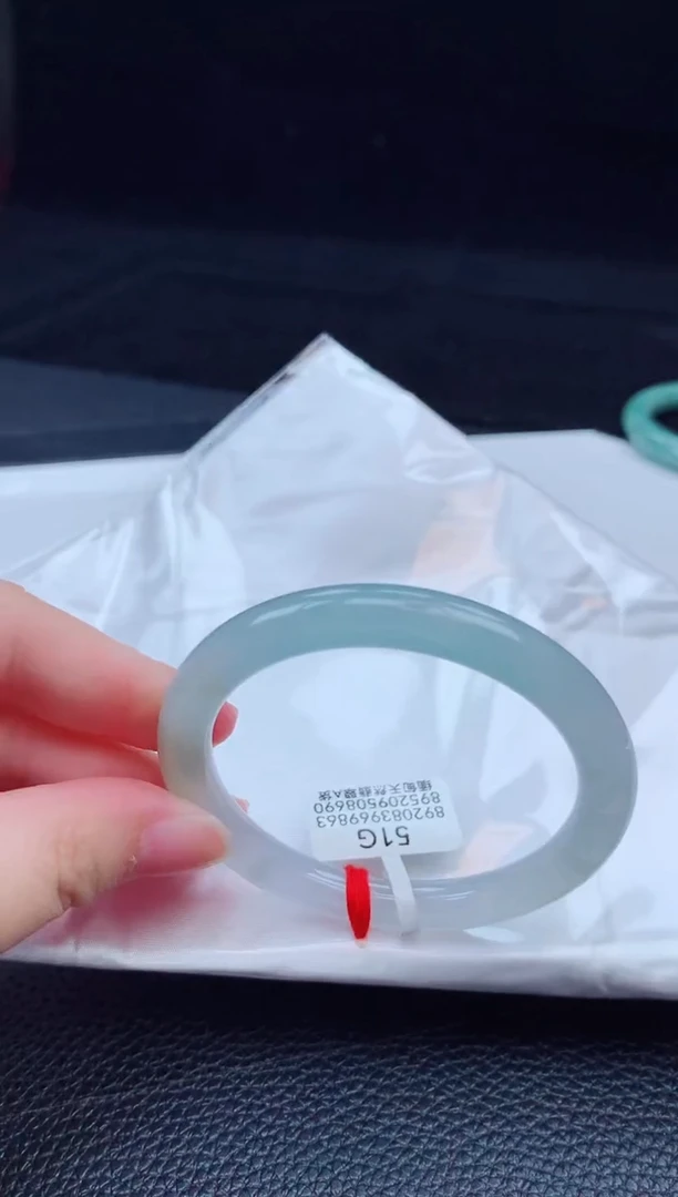 翡翠手镯未镶嵌缅甸天然翡翠A货手镯