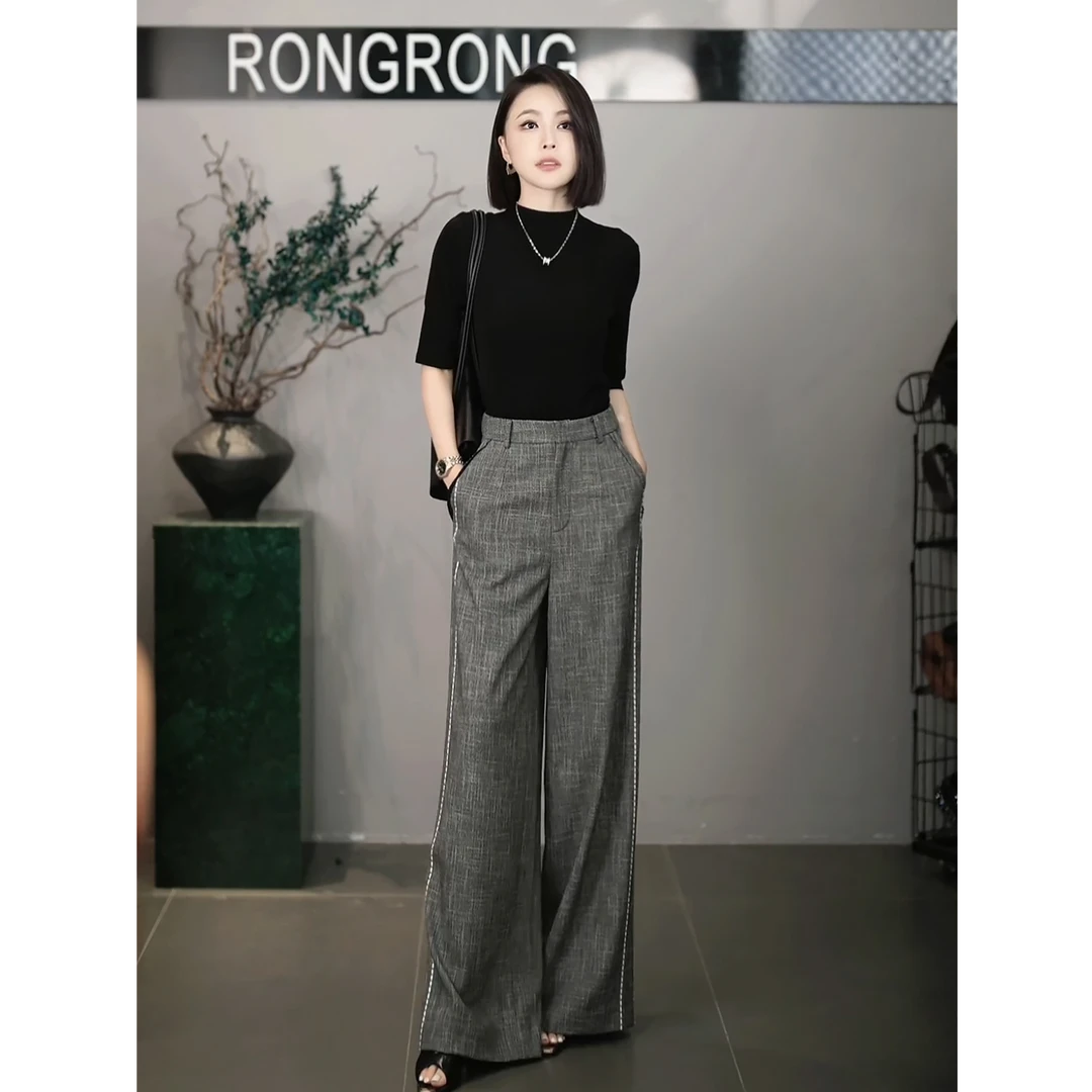 溶溶【温柔系】RONGRONG 莱赛尔桑蚕丝混纺亲肤显瘦针织T恤T-B0113