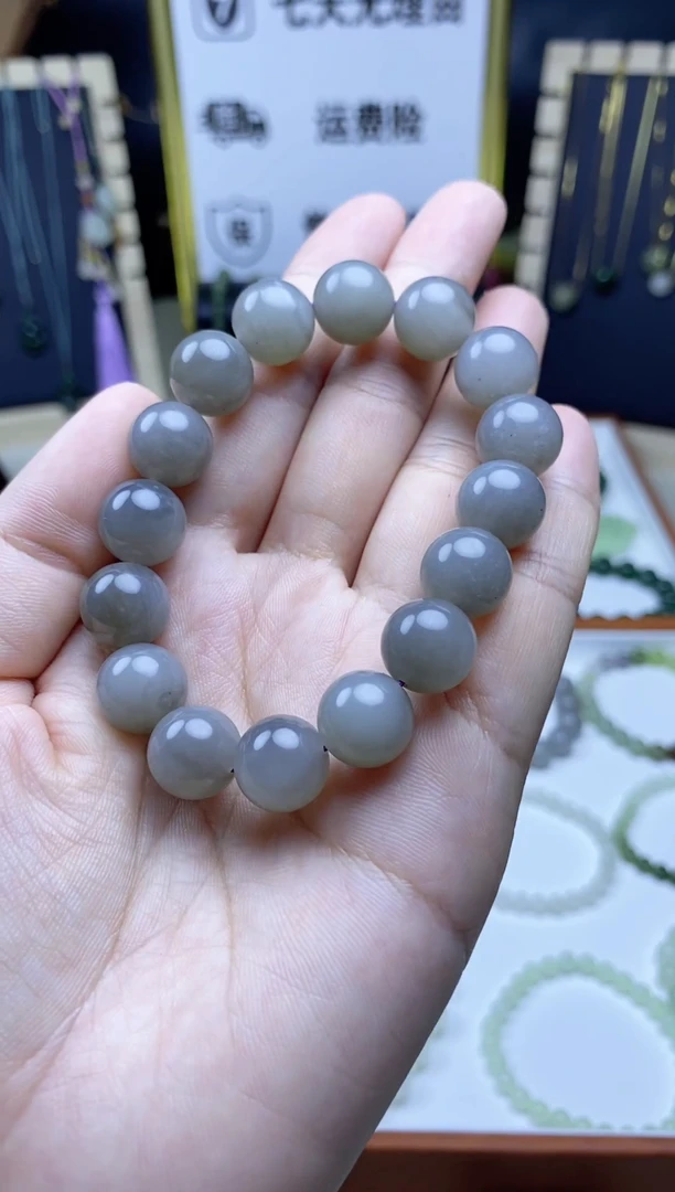 未镶嵌手链和田玉31