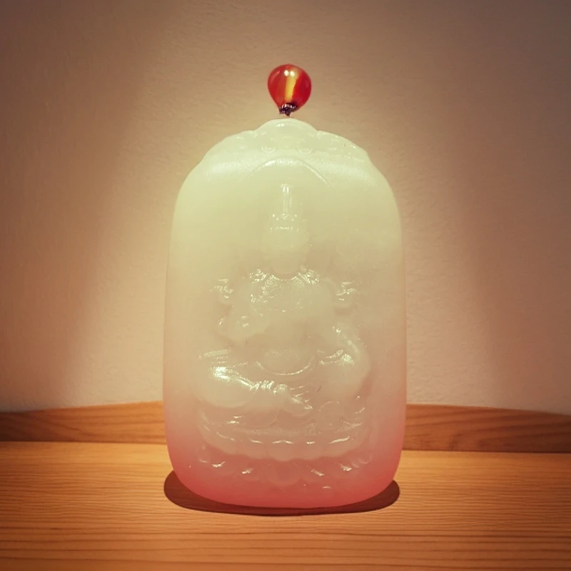 和田玉女款男士白色雕刻精美精雕黄口料俏色女款男士白色雕刻精美