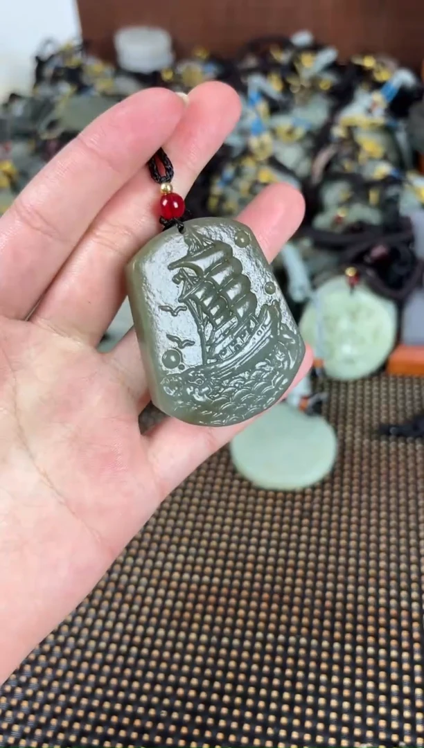 【闪购商品】和田玉颈饰未镶嵌1