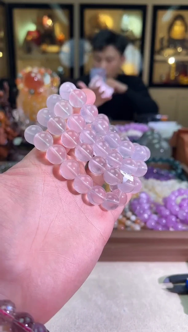 未镶嵌手串水晶14mm+莫桑比克粉水（多样性发一）