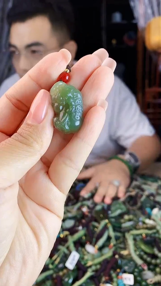 未镶嵌和田玉挂件多样性发货拍一发一