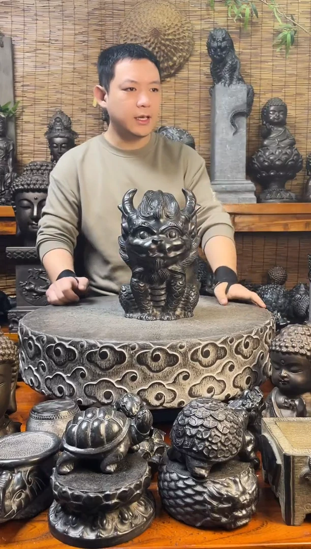 石材30带角Q版麒麟天然青石雕刻