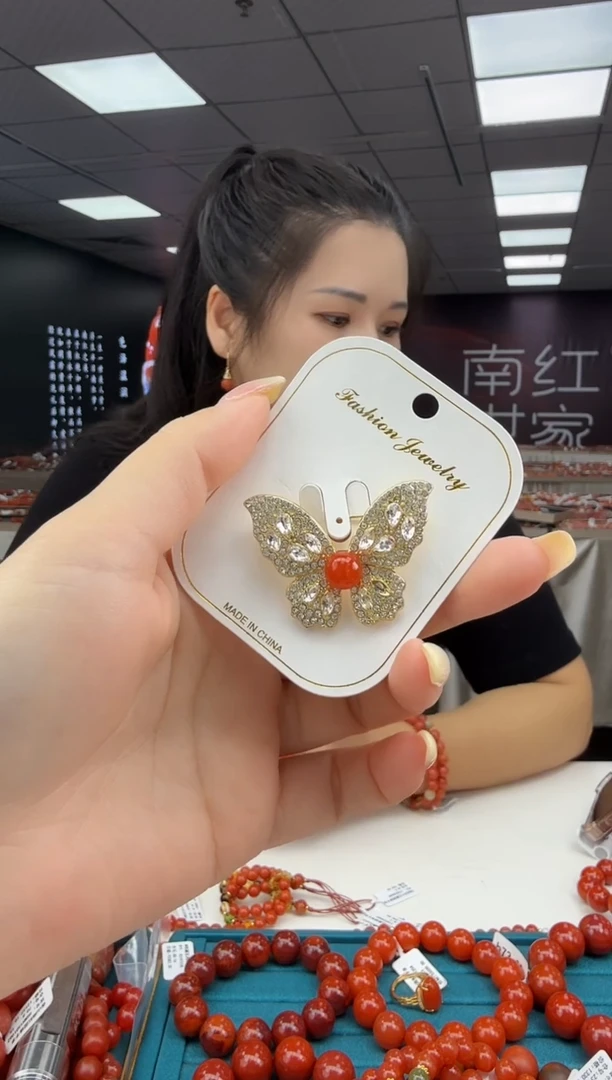 南红玛瑙胸针未镶嵌多样发其一/92200463