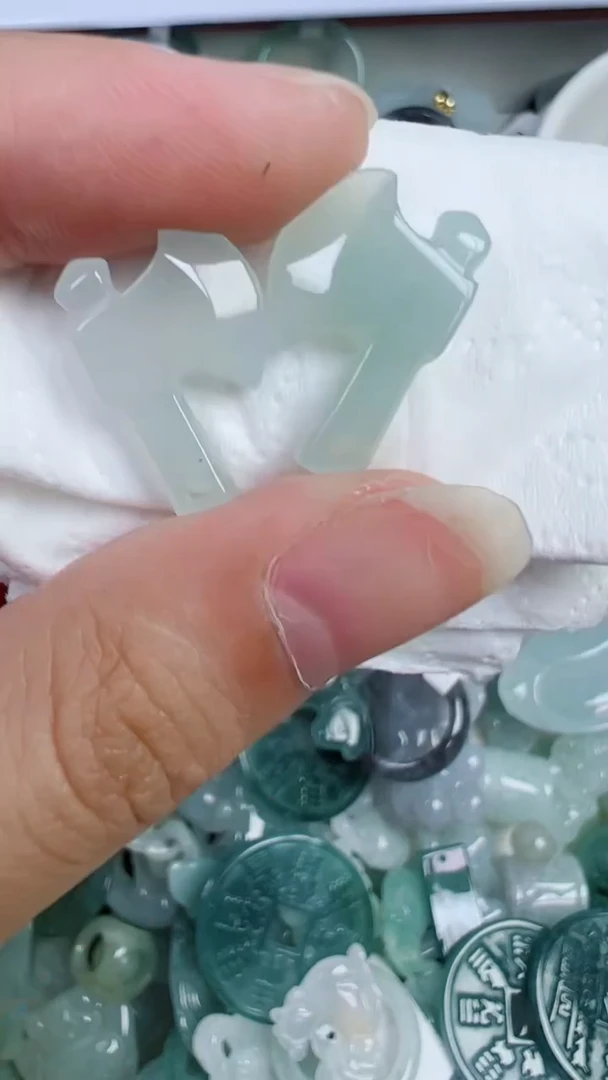 散珠翡翠55号链接，A货翡翠