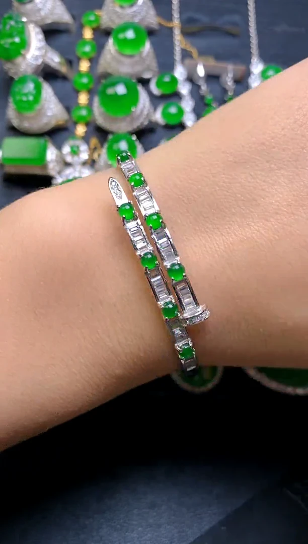 【闪购商品】翡翠手镯银S925镶嵌手镯