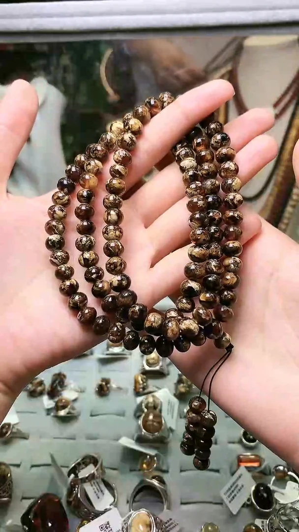 【闪购商品】琥珀裸石未镶嵌抚顺琥珀