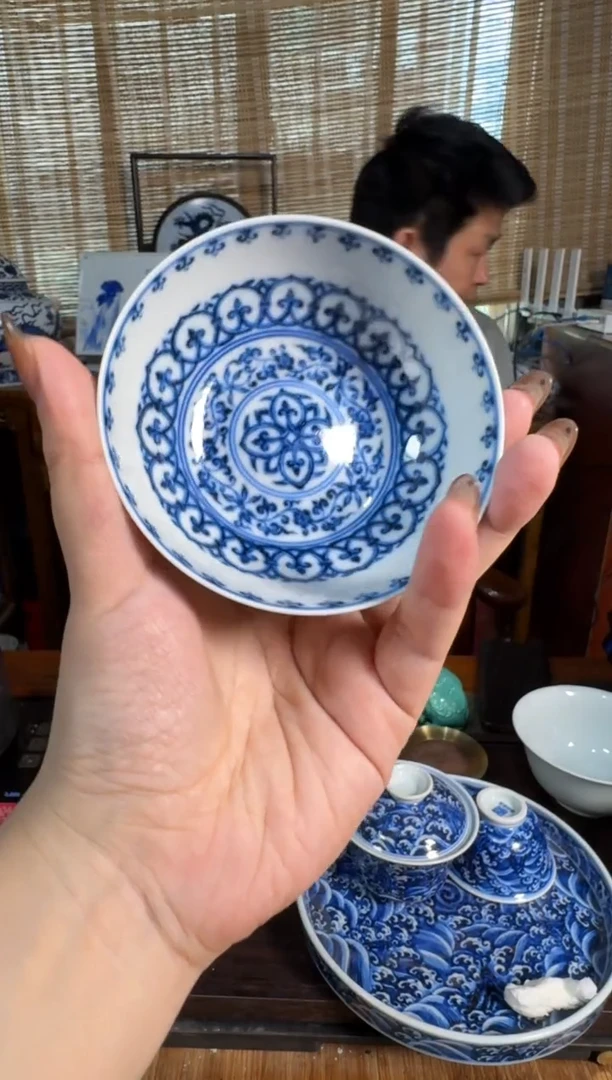 愚拙造物宝相卧足杯